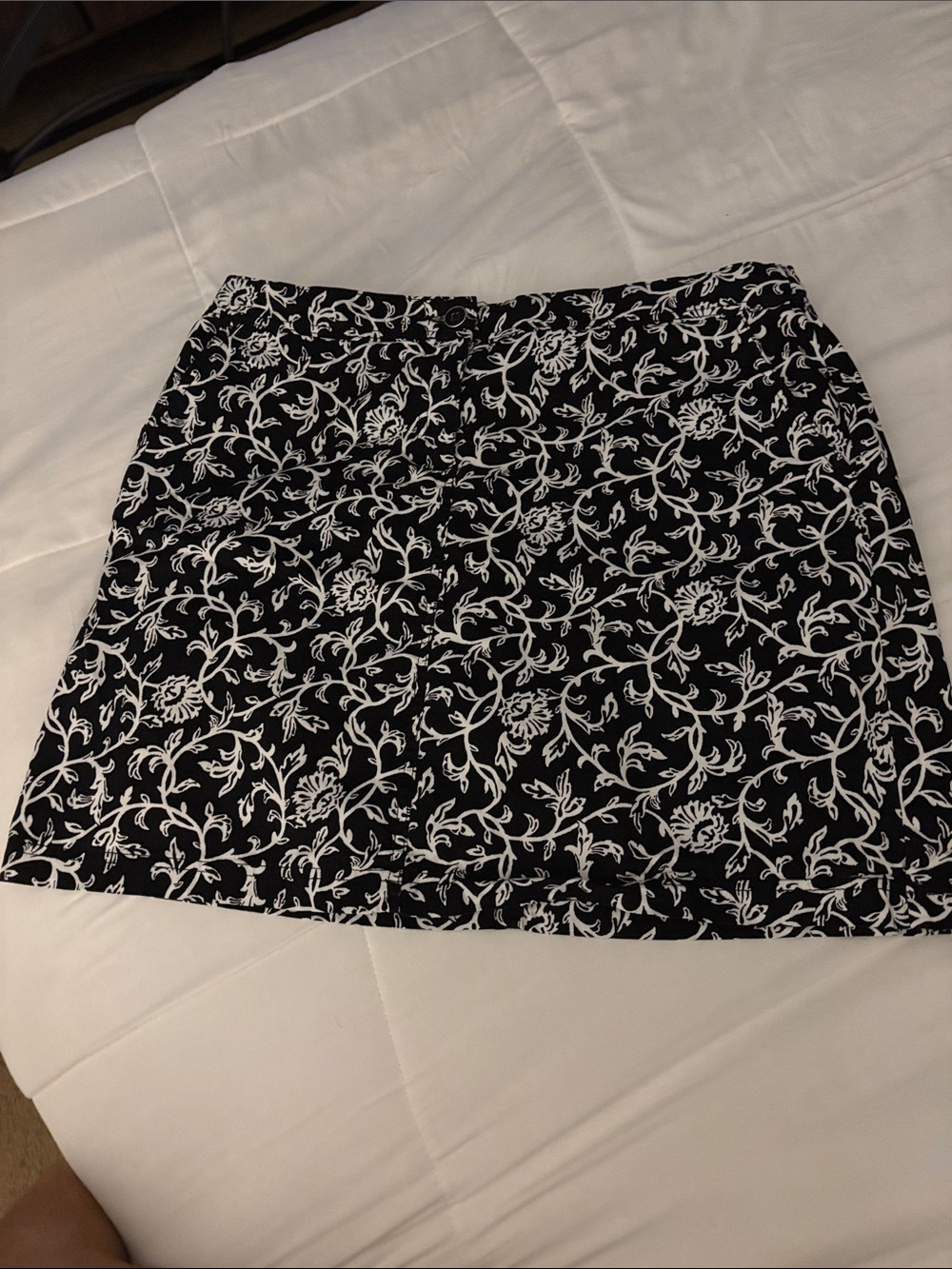 Karen Scott Black Mini Skirt with White Floral Vine Print